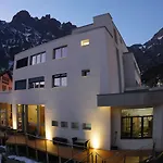 Therme 51° Physio & 4*
