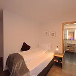 Therme 51° Physio & 4*