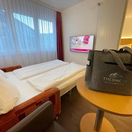 Hotel Therme 51° Physio & 4*