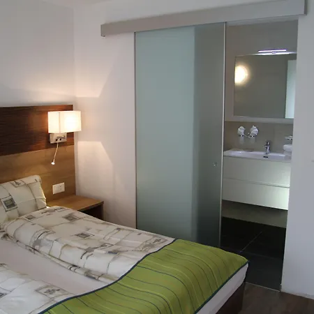 Therme 51° Physio & Hotel