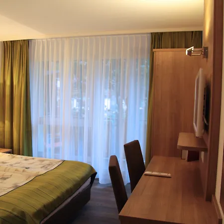 Therme 51° Physio & Leukerbad