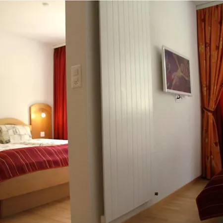 Therme 51° Physio & Hotell