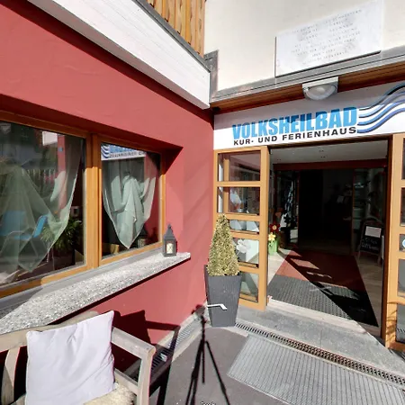 Therme 51° Physio & Leukerbad