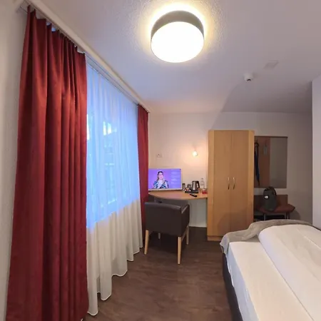 מלון Therme 51° Physio & לויקרבאד