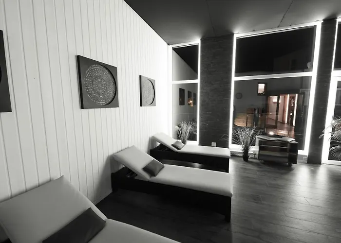 Therme 51° Physio & לויקרבאד