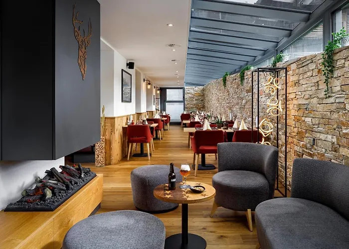 Therme 51° Physio & מלון 4*