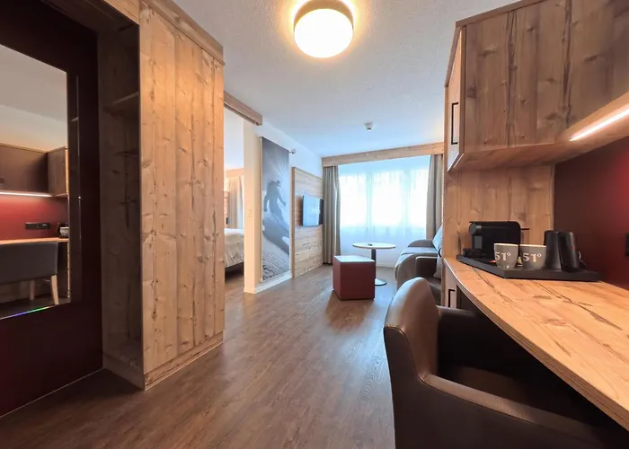 מלון Therme 51° Physio & 4*