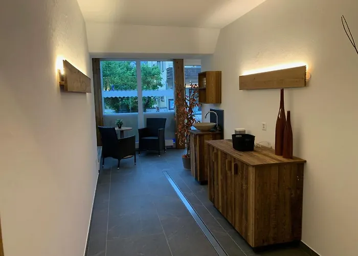 Therme 51° Physio & מלון