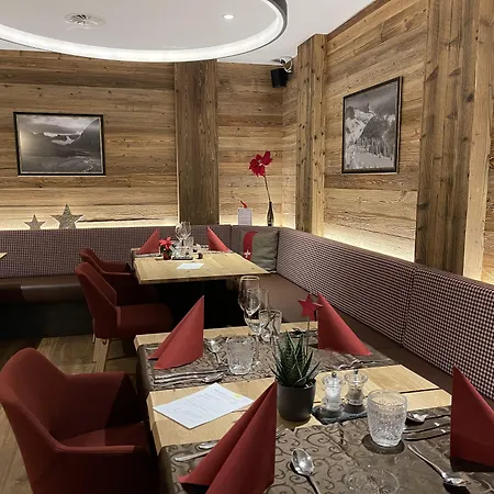 Hotel Therme 51° Physio &